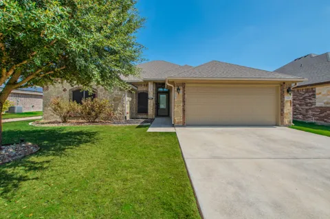 2105 Briar Hollow Drive