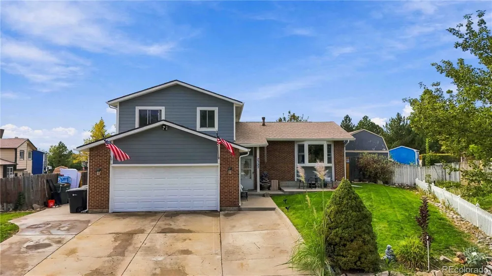 2322 E 101st Place Thornton, CO 80229