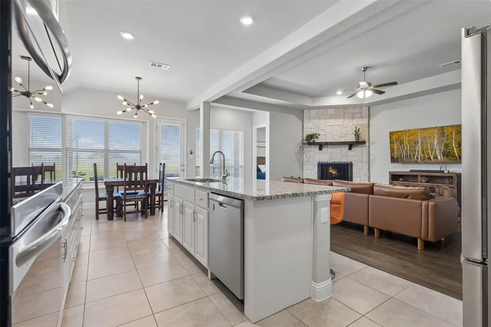 6925 County Road 469 McKinney, TX 75071