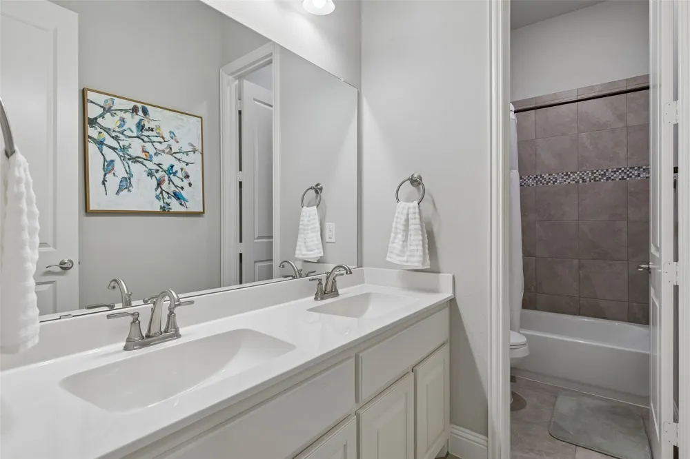6925 County Road 469 McKinney, TX 75071