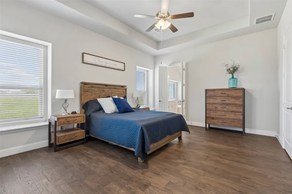 6925 County Road 469 McKinney, TX 75071