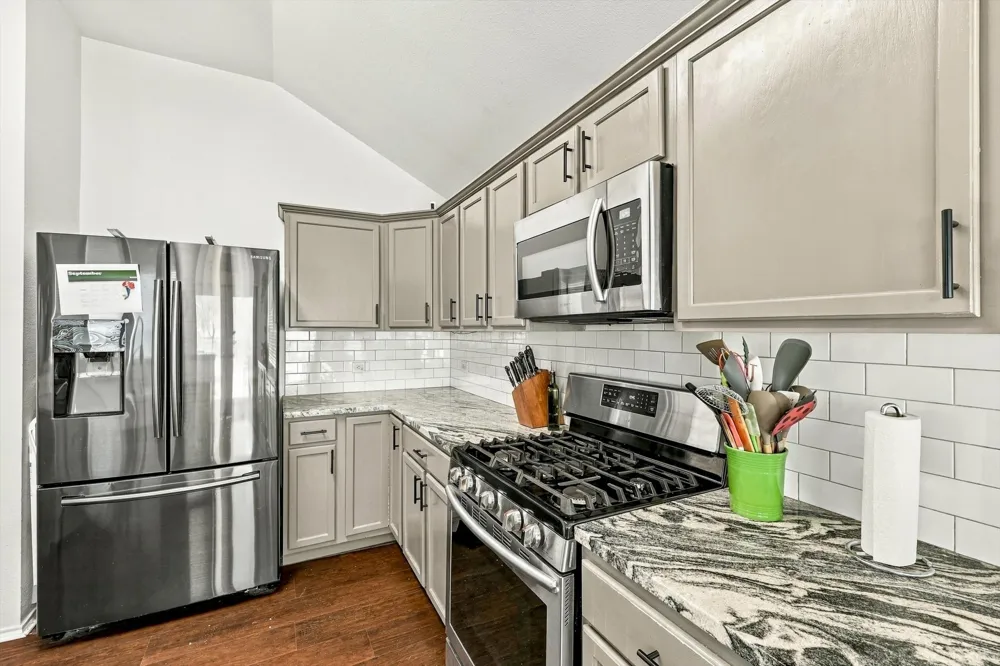 9861 Autumn Sage Drive Fort Worth, TX 76108