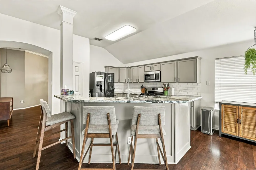 9861 Autumn Sage Drive Fort Worth, TX 76108
