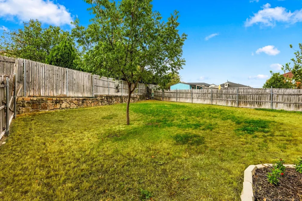 9861 Autumn Sage Drive Fort Worth, TX 76108