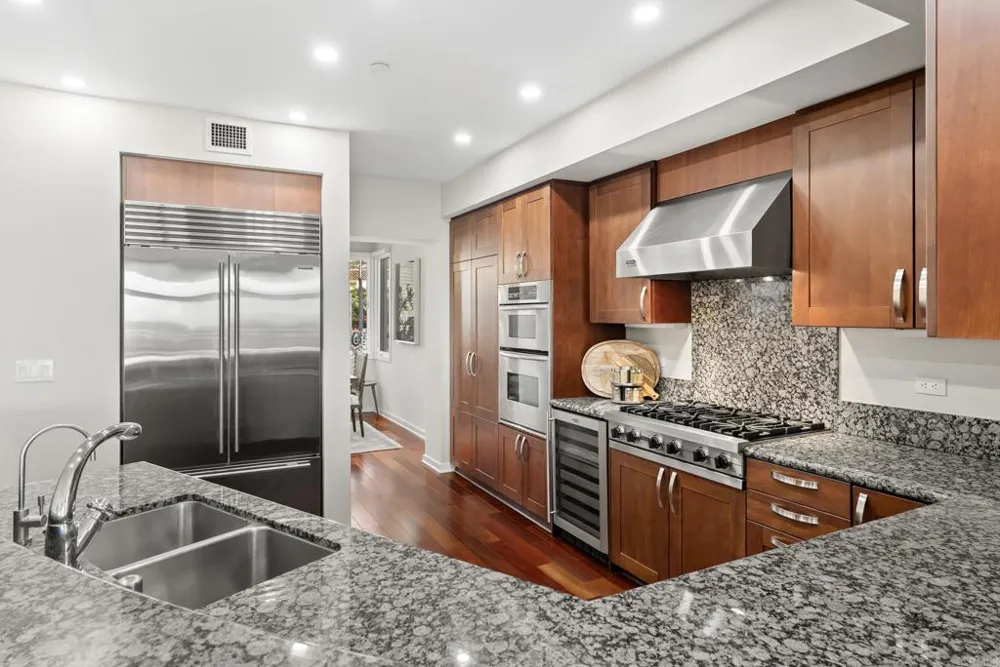 5460 La Jolla Boulevard #G201 San Diego, CA 92037
