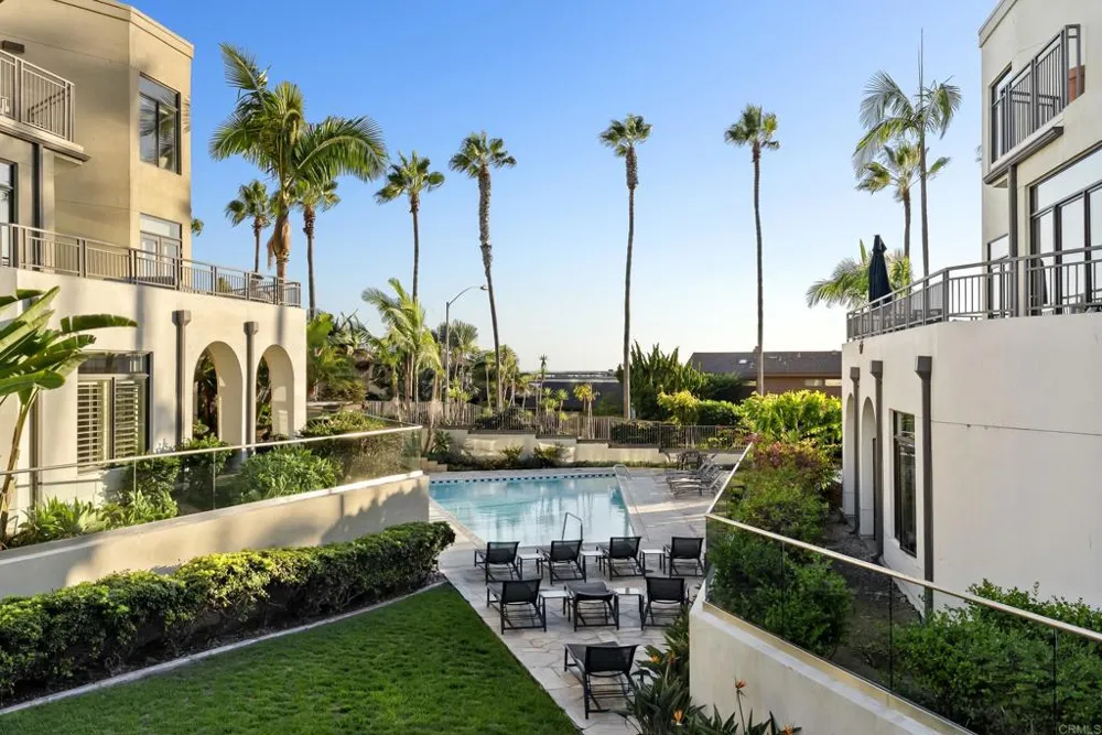 5460 La Jolla Boulevard #G201 San Diego, CA 92037