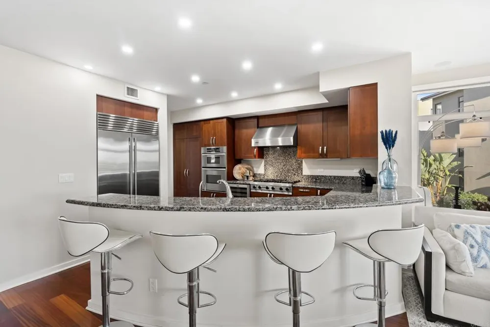 5460 La Jolla Boulevard #G201 San Diego, CA 92037