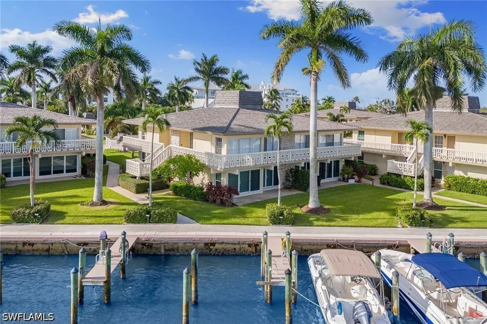 Edington Place #J3 Marco Island, FL 34145
