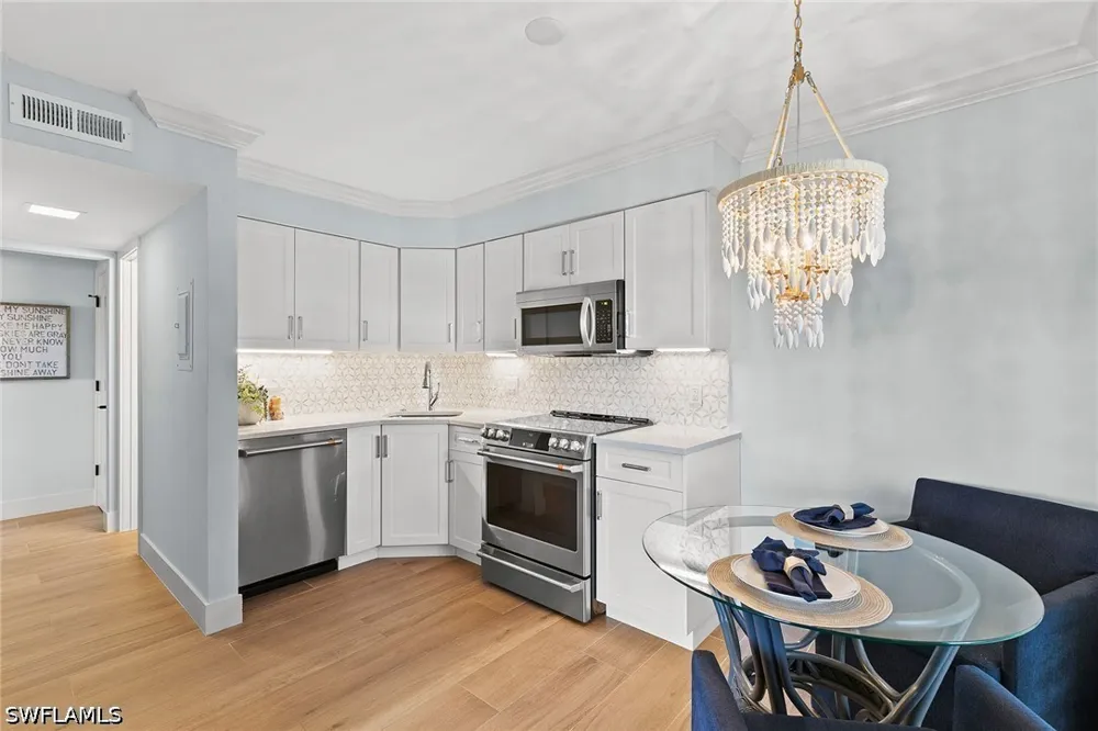 Edington Place #J3 Marco Island, FL 34145