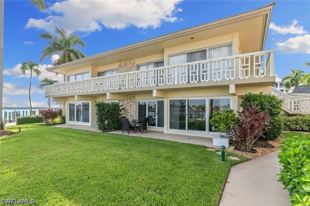 Edington Place #J3 Marco Island, FL 34145