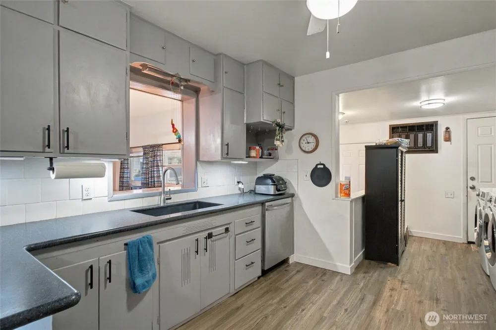 2 S Elm Street Omak, WA 98841