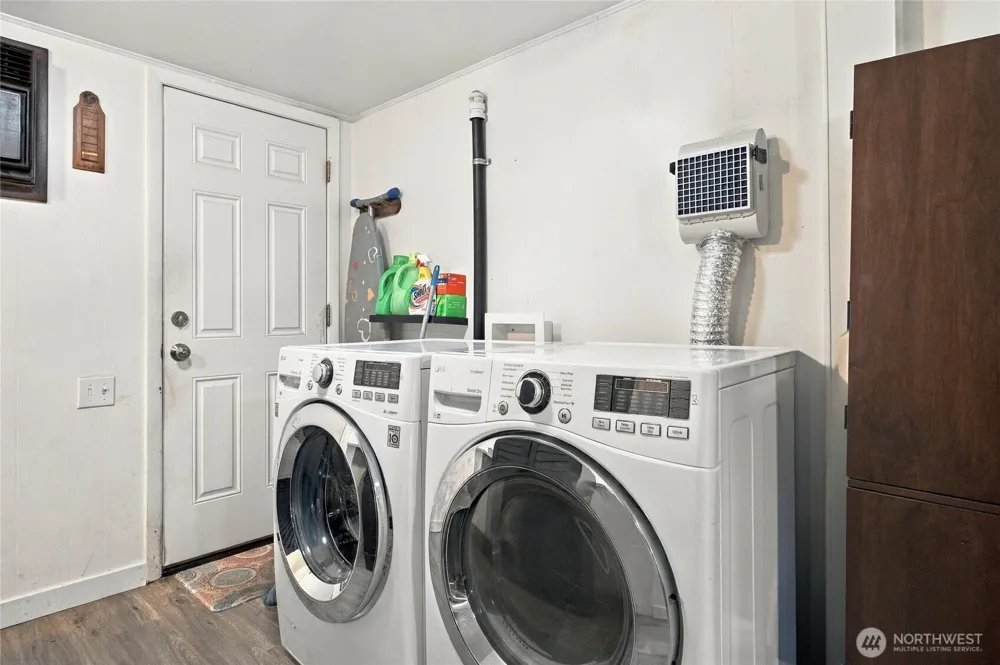 2 S Elm Street Omak, WA 98841