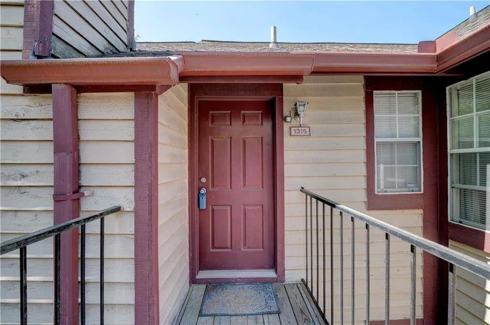 1315 Red Deer Way ## 255 Johns Creek, GA 30022