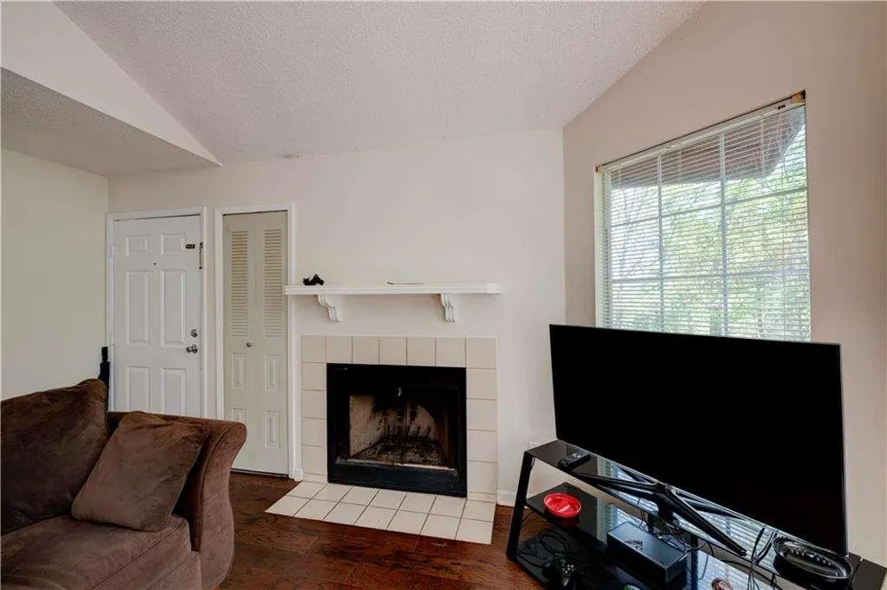 1315 Red Deer Way ## 255 Johns Creek, GA 30022
