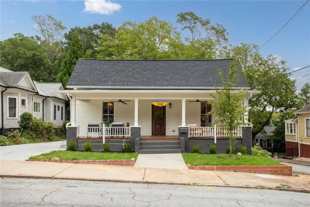 716 Oakland Avenue SE Atlanta, GA 30315