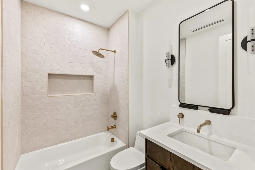 433 Cleaves Street Dallas, TX 75203