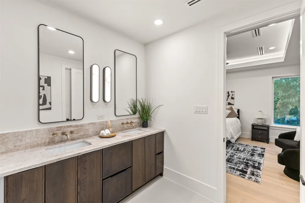433 Cleaves Street Dallas, TX 75203