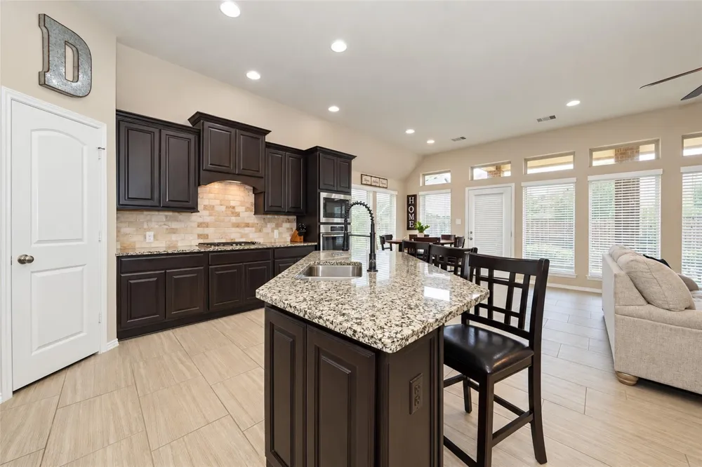 23915 Via Viale Drive Richmond, TX 77406