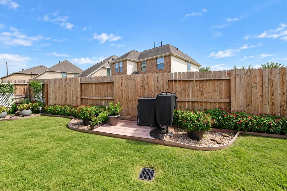 23915 Via Viale Drive Richmond, TX 77406