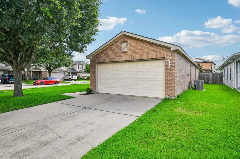 2666 Cyrus Hill Lane Katy, TX 77449