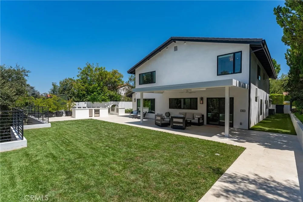 4425 Park Alisal Calabasas, CA 91302