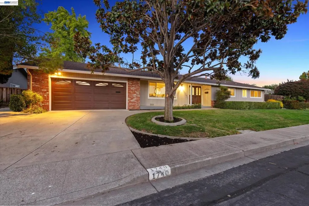 1740 Argonne Dr Concord, CA 94518