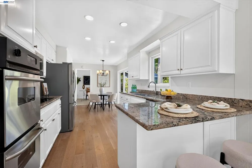 1740 Argonne Dr Concord, CA 94518
