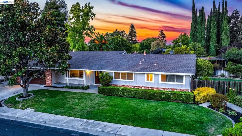 1740 Argonne Dr Concord, CA 94518