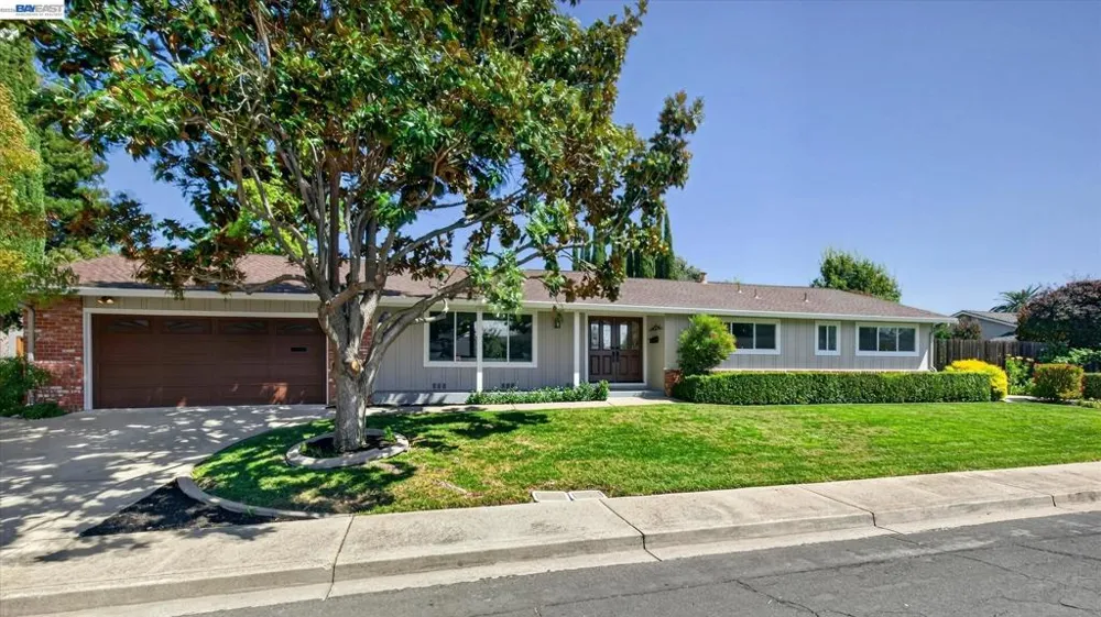 1740 Argonne Dr Concord, CA 94518
