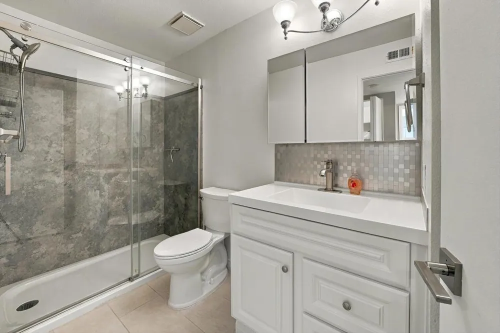 50 Avenida Las Palmas Rancho Mirage, CA 92270
