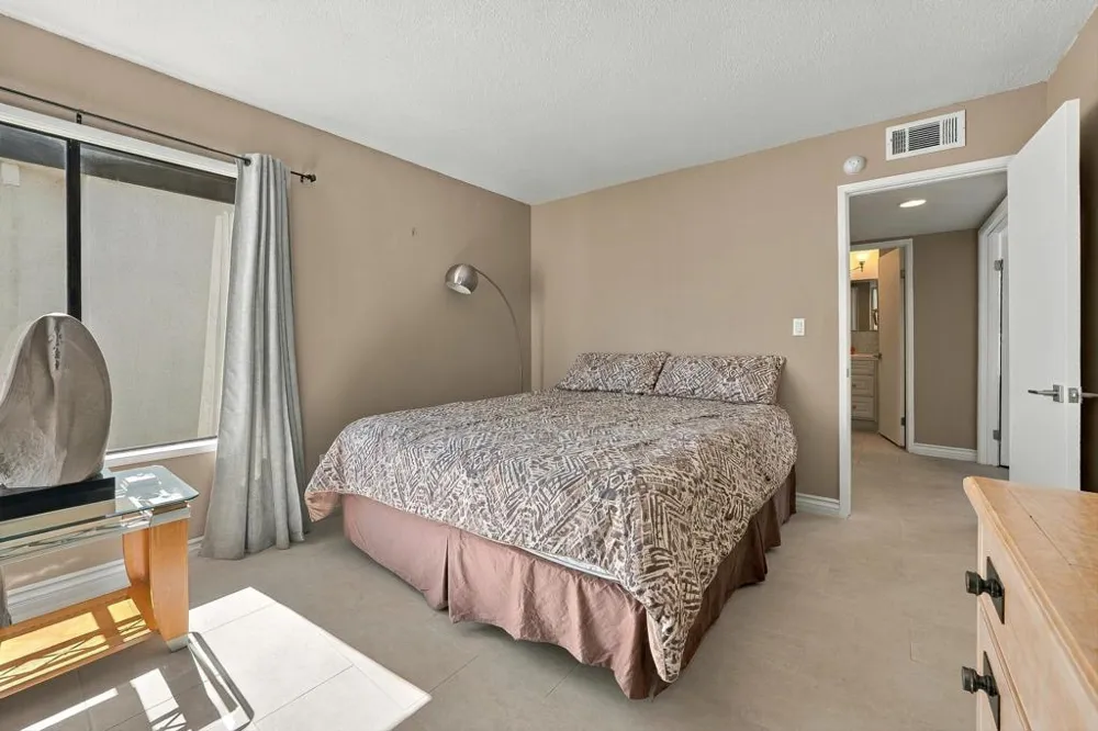 50 Avenida Las Palmas Rancho Mirage, CA 92270