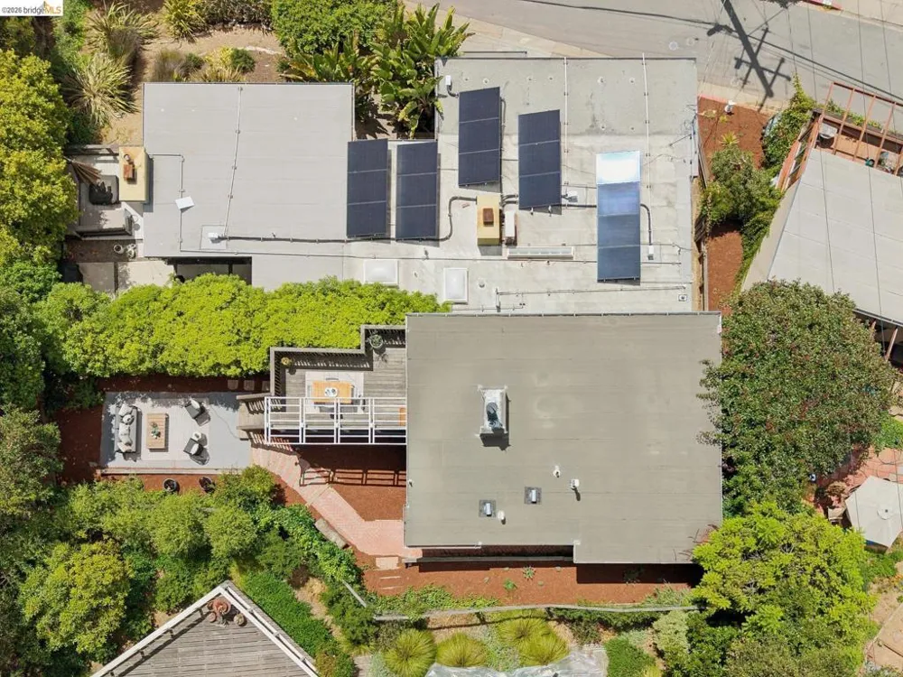 62 Arden Rd Berkeley, CA 94704
