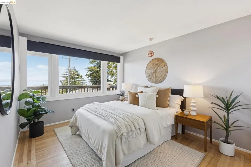 62 Arden Rd Berkeley, CA 94704