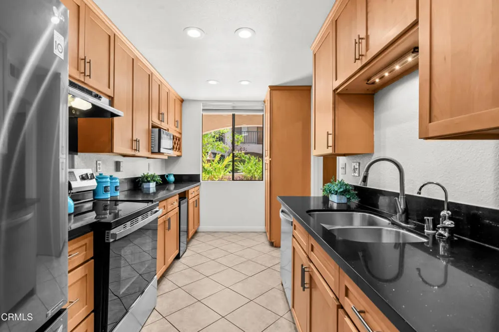 4200 Via Arbolada #123 Los Angeles, CA 90042
