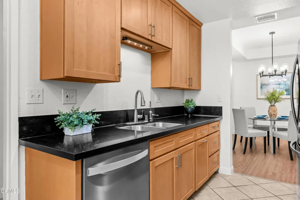 4200 Via Arbolada #123 Los Angeles, CA 90042