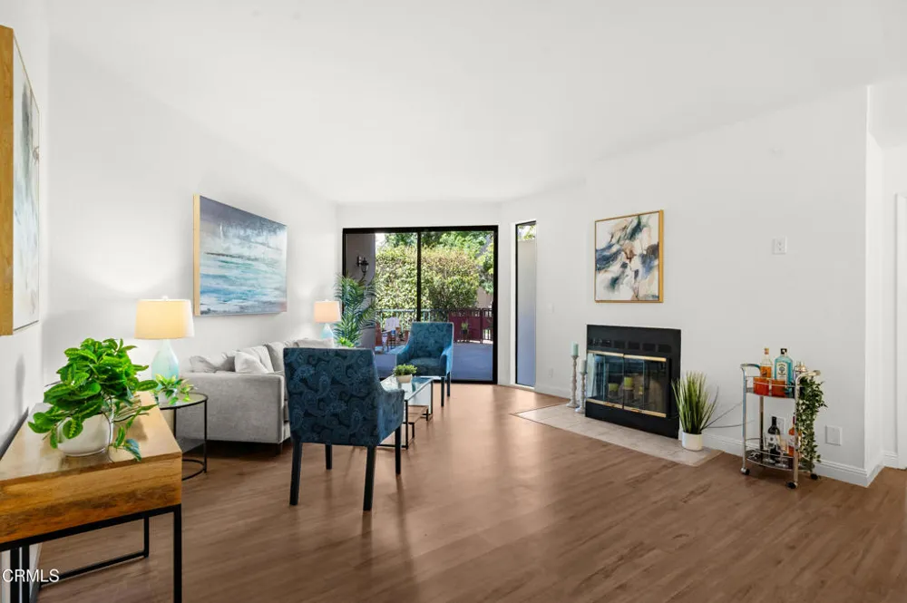 4200 Via Arbolada #123 Los Angeles, CA 90042