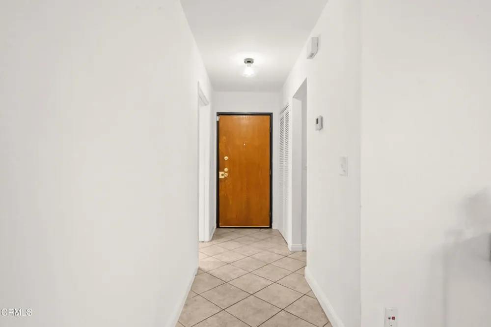 4200 Via Arbolada #123 Los Angeles, CA 90042