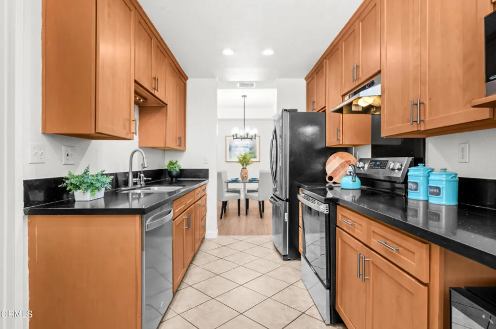 4200 Via Arbolada #123 Los Angeles, CA 90042