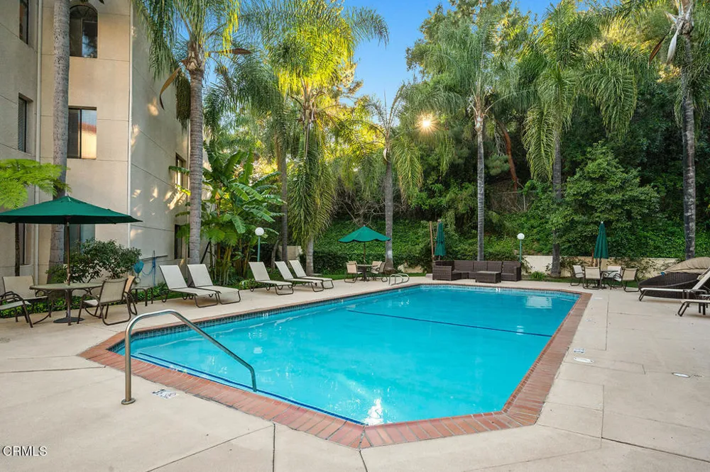4200 Via Arbolada #123 Los Angeles, CA 90042