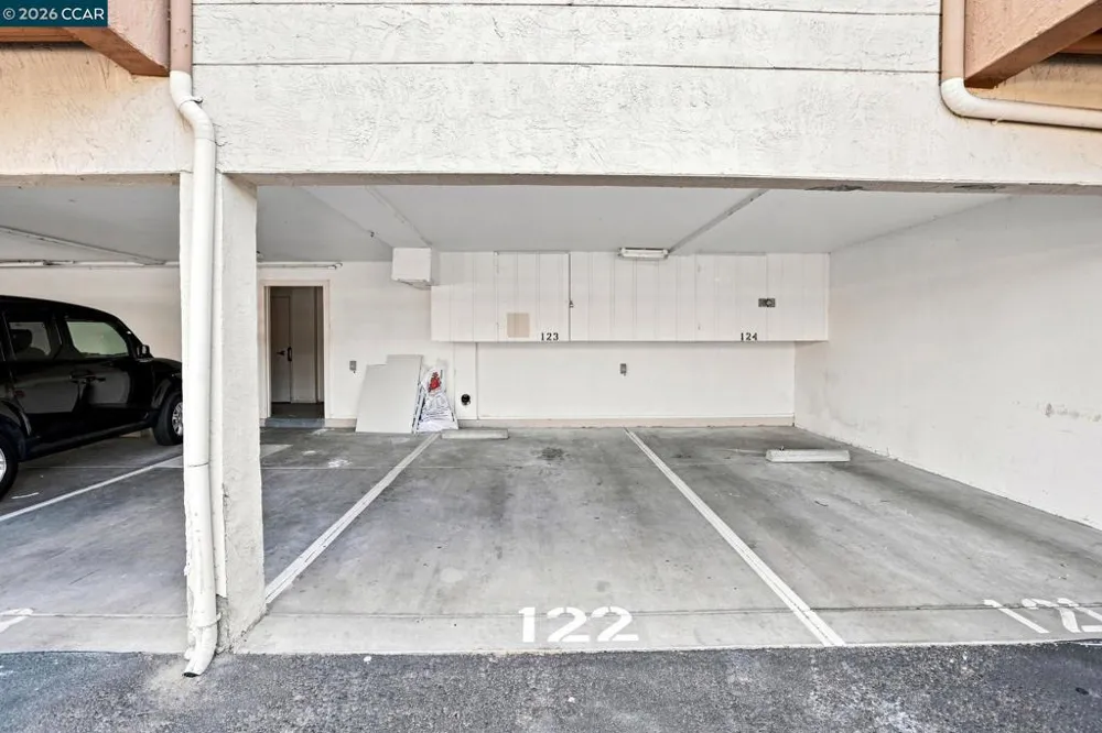 155 Sharene Ln #307 Walnut Creek, CA 94596