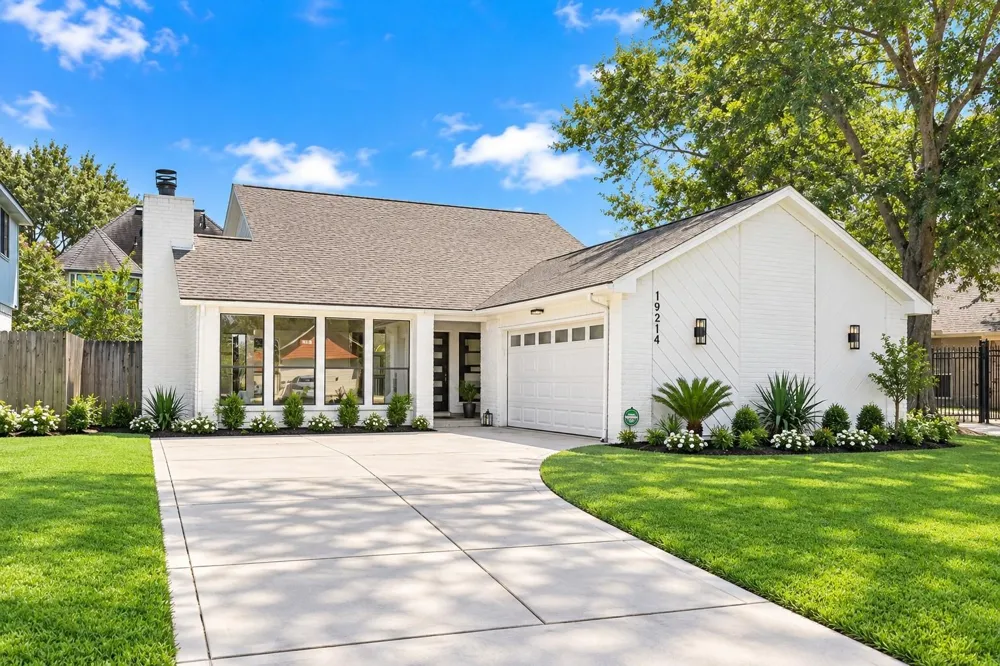19214 Hikers Trail Drive Humble, TX 77346