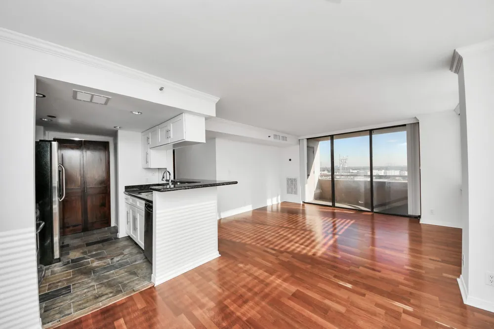 3525 Sage Road #1503 Houston, TX 77056
