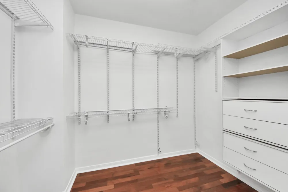 3525 Sage Road #1503 Houston, TX 77056