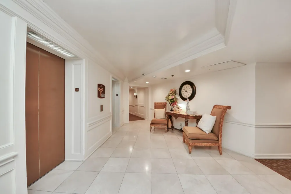 3525 Sage Road #1503 Houston, TX 77056