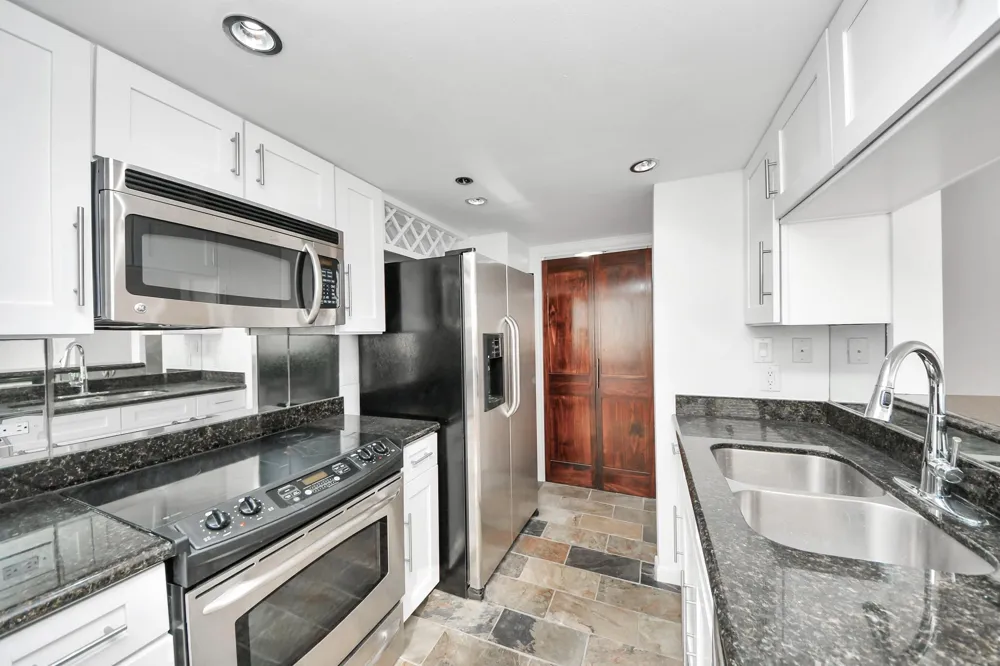 3525 Sage Road #1503 Houston, TX 77056