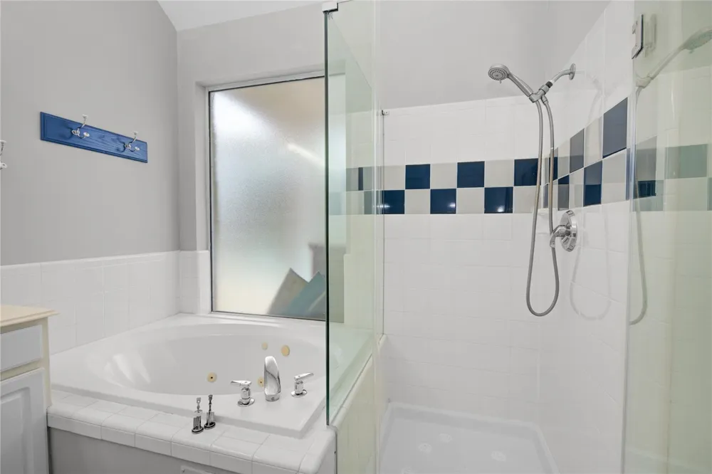 1293 Ocean Manor Lane League City, TX 77573
