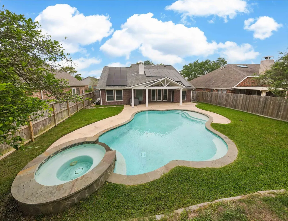 1293 Ocean Manor Lane League City, TX 77573