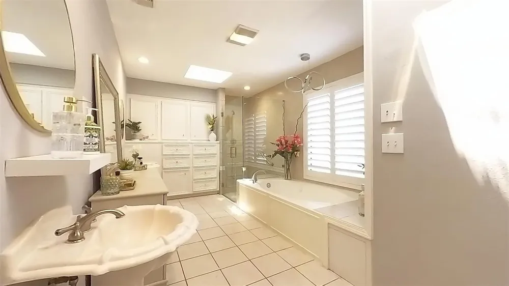 3339 Country Club Boulevard Stafford, TX 77477