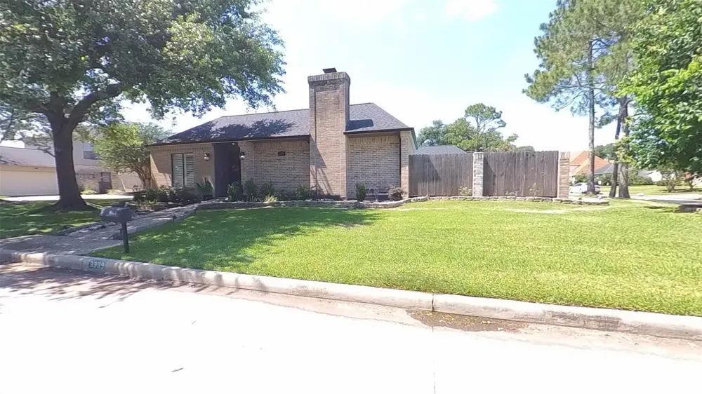 3339 Country Club Boulevard Stafford, TX 77477