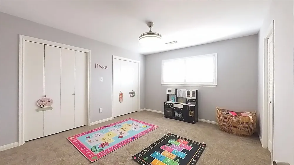 3339 Country Club Boulevard Stafford, TX 77477